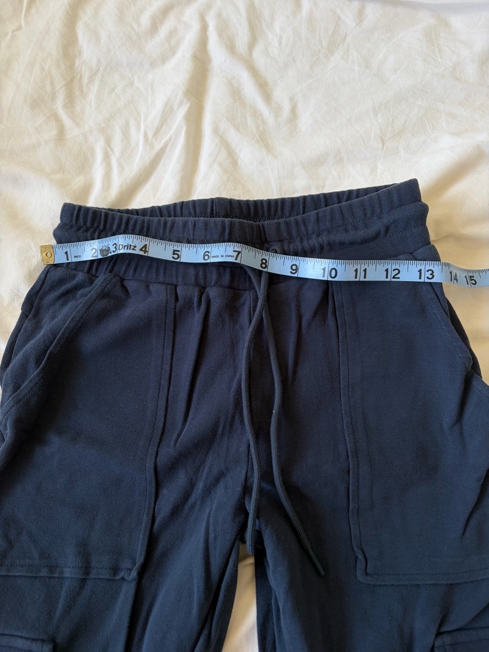 Alphalete Identity Cargo Women’s Joggers - Picture 3 of 5